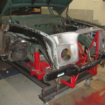 Restaurierung von Mercedes Benz Heckflossen (W108 - W111)