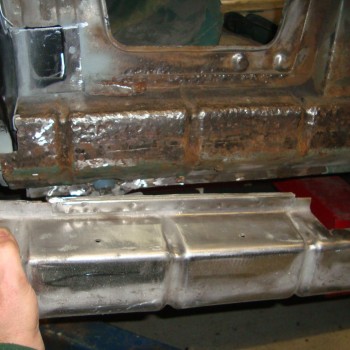 Restaurierung von Mercedes Benz Heckflossen (W108 - W111)
